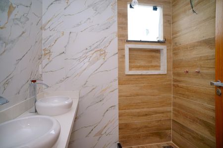 Casa à venda com 162m², 4 quartos e 1 vagaBanheiro da Suíte