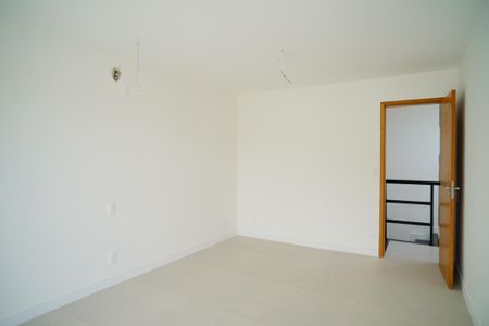 Casa à venda com 162m², 4 quartos e 1 vagaSuíte