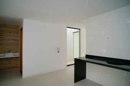 Casa à venda com 162m², 4 quartos e 1 vagaCozinha