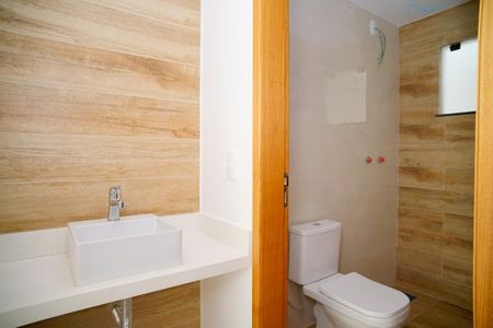 Casa à venda com 162m², 4 quartos e 1 vagaBanheiro Social 1