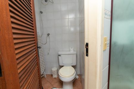 Apartamento à venda com 94m², 3 quartos e 2 vagasBanheiro de Serviço