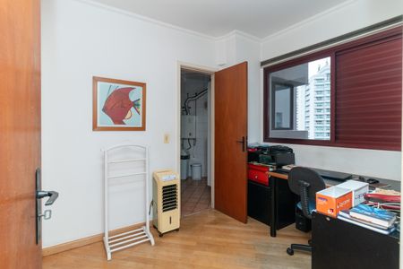Apartamento à venda com 94m², 3 quartos e 2 vagasQuarto 2