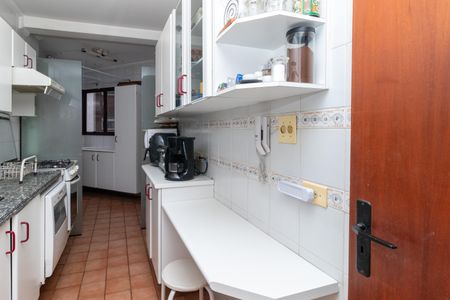 Apartamento à venda com 94m², 3 quartos e 2 vagasCozinha