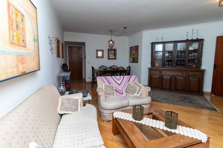 Apartamento à venda com 94m², 3 quartos e 2 vagasSala