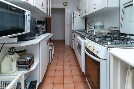 Apartamento à venda com 94m², 3 quartos e 2 vagasCozinha