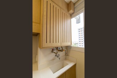 Apartamento para alugar com 55m², 2 quartos e 1 vagaÁrea de Serviço