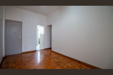 Apartamento à venda com 62m², 2 quartos e 1 vaga Apartamento à venda com 62m², 2 quartos e 1 vagaSala