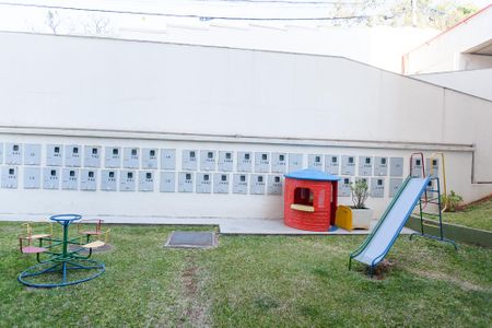 Apartamento à venda com 60m², 2 quartos e 1 vagaÁrea comum - Playground