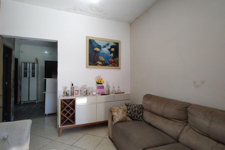 Casa de condomínio à venda com 90m², 3 quartos e sem vaga Casa de condomínio à venda com 90m², 3 quartos e sem vagaSala