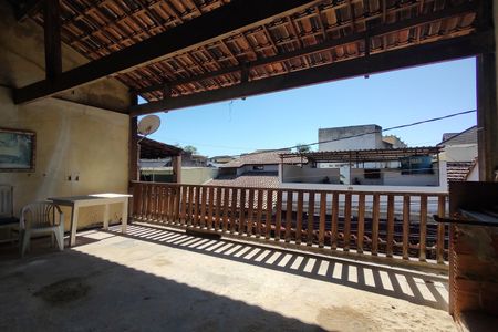 Casa de condomínio à venda com 90m², 3 quartos e sem vaga Casa de condomínio à venda com 90m², 3 quartos e sem vagaTerraço