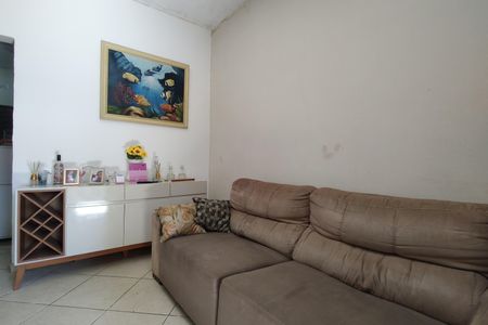 Casa de condomínio à venda com 90m², 3 quartos e sem vaga Casa de condomínio à venda com 90m², 3 quartos e sem vagaSala