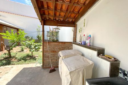 Casa à venda com 500m², 6 quartos e 3 vagasÁrea de Serviço