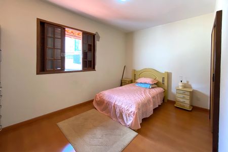 Casa à venda com 500m², 6 quartos e 3 vagasSuíte 2