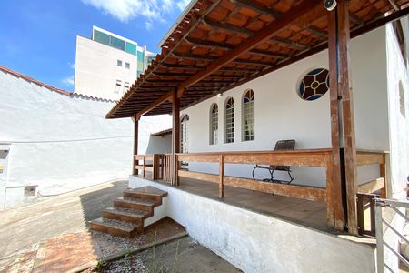 Casa à venda com 500m², 6 quartos e 3 vagasÁrea Externa