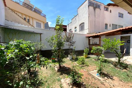 Casa à venda com 500m², 6 quartos e 3 vagasQuintal