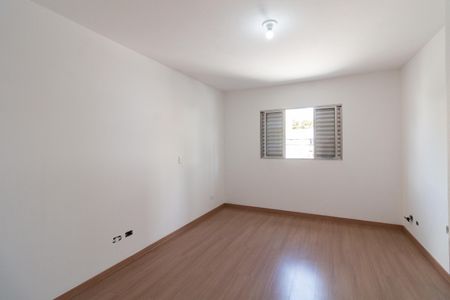 Casa à venda com 156m², 3 quartos e 2 vagas Casa à venda com 156m², 3 quartos e 2 vagasSuíte