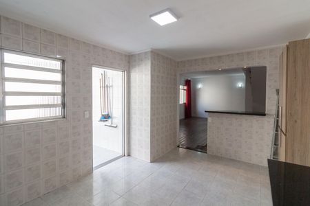Casa à venda com 156m², 3 quartos e 2 vagas Casa à venda com 156m², 3 quartos e 2 vagasCozinha