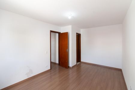 Casa à venda com 156m², 3 quartos e 2 vagas Casa à venda com 156m², 3 quartos e 2 vagasSuíte