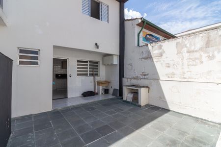 Casa à venda com 156m², 3 quartos e 2 vagas Casa à venda com 156m², 3 quartos e 2 vagasÁrea de Serviço