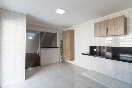 Casa à venda com 156m², 3 quartos e 2 vagas Casa à venda com 156m², 3 quartos e 2 vagasCozinha