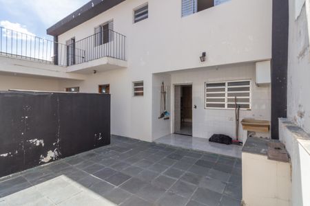 Casa à venda com 156m², 3 quartos e 2 vagas Casa à venda com 156m², 3 quartos e 2 vagasÁrea de Serviço