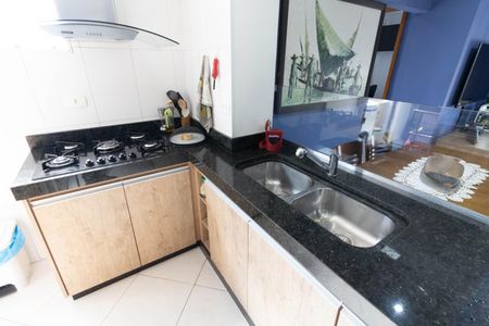 Apartamento à venda com 54m², 2 quartos e 2 vagasCozinha