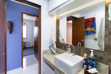 Apartamento à venda com 54m², 2 quartos e 2 vagasBanheiro