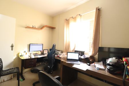 Casa para alugar com 280m², 3 quartos e 3 vagasQuarto 