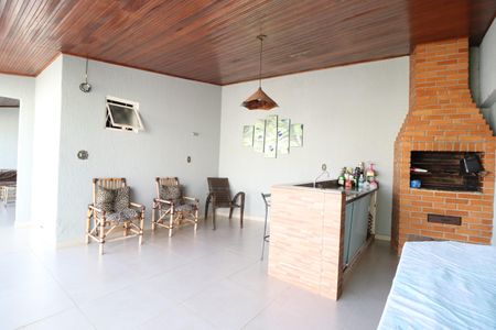 Casa para alugar com 280m², 3 quartos e 3 vagasVaranda gourmet