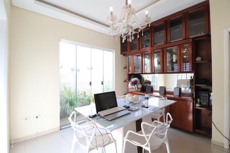 Sala de Jantar de casa para alugar com 3 quartos, 280m² em Presidente Roosevelt, Uberlândia