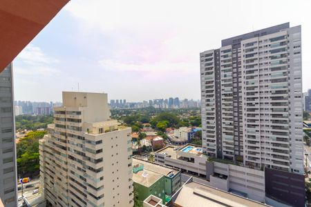 Varanda de kitnet/studio à venda com 1 quarto, 27m² em Santo Amaro, São Paulo