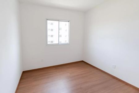 Quarto de apartamento para alugar com 2 quartos, 48m² em Palmeiras, Belo Horizonte
