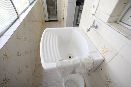 Apartamento para alugar com 69m², 2 quartos e 1 vagaÁrea de Serviço