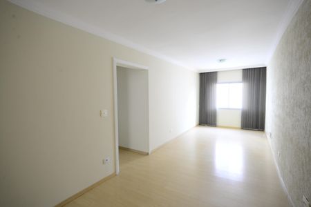 Apartamento para alugar com 69m², 2 quartos e 1 vagaSala