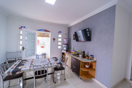 Casa à venda com 187m², 2 quartos e 2 vagas Casa à venda com 187m², 2 quartos e 2 vagasCopa