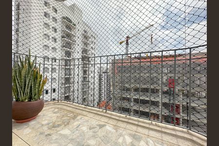 Apartamento à venda com 79m², 2 quartos e 1 vaga Apartamento à venda com 79m², 2 quartos e 1 vagaVaranda