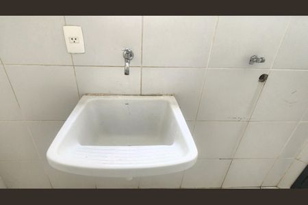 Apartamento para alugar com 120m², 2 quartos e 1 vaga Apartamento para alugar com 120m², 2 quartos e 1 vagaCozinha - tanque