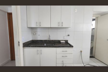Apartamento para alugar com 120m², 2 quartos e 1 vaga Apartamento para alugar com 120m², 2 quartos e 1 vagaCozinha