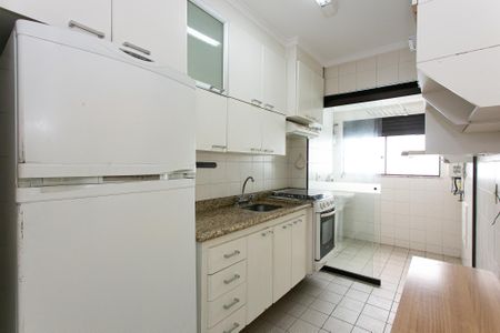 Apartamento à venda com 57m², 2 quartos e 1 vaga Apartamento à venda com 57m², 2 quartos e 1 vagaCozinha