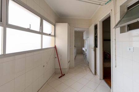 Apartamento à venda com 116m², 3 quartos e 1 vagaÁrea de Serviço