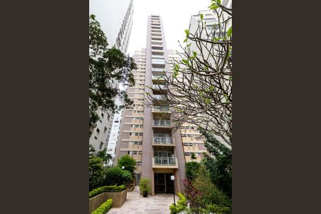 Apartamento à venda com 116m², 3 quartos e 1 vagaFachada