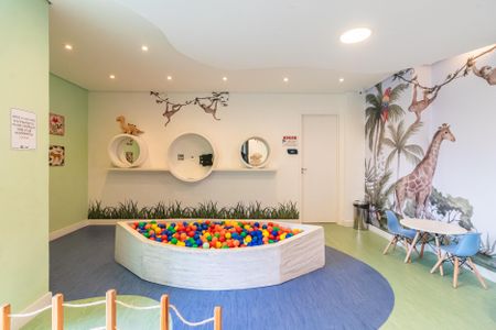 Apartamento à venda com 48m², 2 quartos e 1 vaga Apartamento à venda com 48m², 2 quartos e 1 vagaÁrea Comum