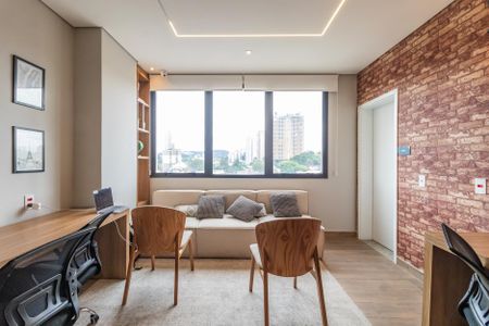 Apartamento à venda com 48m², 2 quartos e 1 vaga Apartamento à venda com 48m², 2 quartos e 1 vagaÁrea Comum