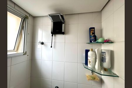 Apartamento à venda com 63m², 3 quartos e 2 vagas Apartamento à venda com 63m², 3 quartos e 2 vagasBanheiro da Suíte