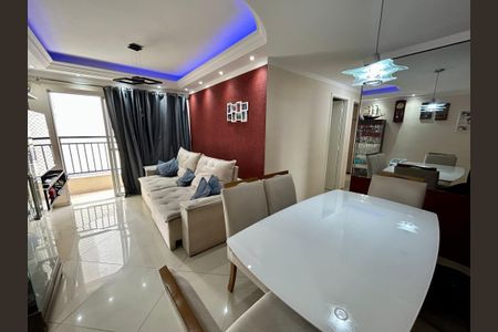 Sala de apartamento à venda com 3 quartos, 63m² em Jardim Flor da Montanha, Guarulhos