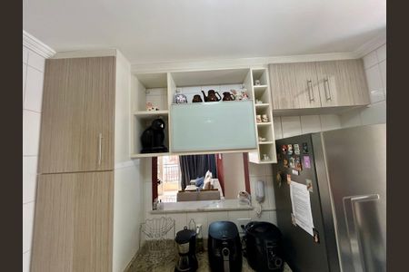Apartamento à venda com 63m², 3 quartos e 2 vagas Apartamento à venda com 63m², 3 quartos e 2 vagasCozinha