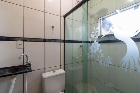 Casa à venda com 300m², 4 quartos e 2 vagas Casa à venda com 300m², 4 quartos e 2 vagasBanheiro da Suíte 2