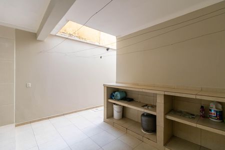 Casa à venda com 300m², 4 quartos e 2 vagas Casa à venda com 300m², 4 quartos e 2 vagasÁrea de Serviço