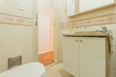 Apartamento à venda com 70m², 2 quartos e 1 vagaBanheiro Social