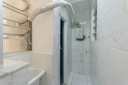 Apartamento à venda com 70m², 2 quartos e 1 vagaÁrea de Serviço